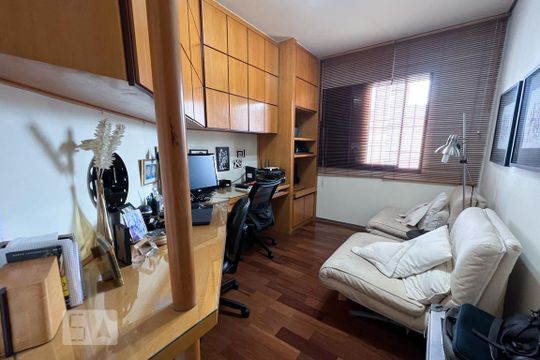 Venda de apartamento com 3 quartos, 1 suíte, churrasqueira e academia no condomínio. — Quarto 1