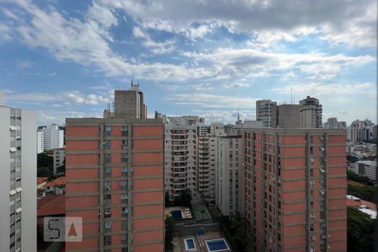Venda de apartamento com 3 quartos, 1 suíte, churrasqueira e academia no condomínio. — Vista da Cobertura