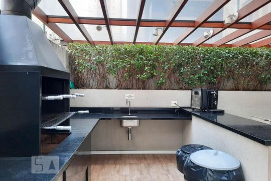 Apartamento à venda em Perdizes, com 3 quartos e piscina no condomínio. Animais de estimação permitidos. — Área comum