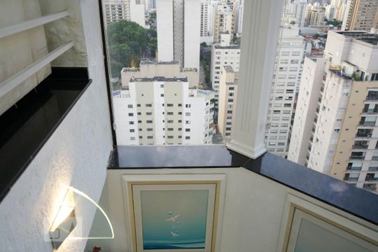 Apartamento à venda em Perdizes, com 3 quartos e piscina no condomínio. Animais de estimação permitidos. — Área Externa