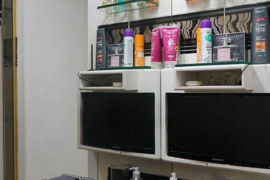Apartamento à venda em Perdizes, com 3 quartos e piscina no condomínio. Animais de estimação permitidos. — Banheiro da Suíte