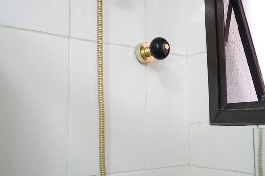 Apartamento à venda em Perdizes, com 3 quartos e piscina no condomínio. Animais de estimação permitidos. — Banheiro