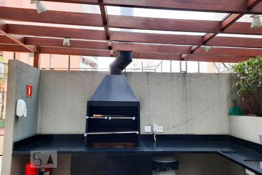 Apartamento à venda em Perdizes, com 3 quartos e piscina no condomínio. Animais de estimação permitidos. — Área comum