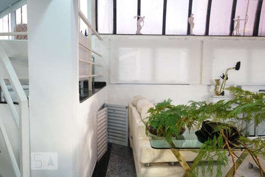 Apartamento à venda em Perdizes, com 3 quartos e piscina no condomínio. Animais de estimação permitidos. — Área Externa
