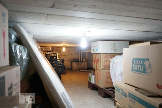 Apartamento à venda em Perdizes, com 3 quartos e piscina no condomínio. Animais de estimação permitidos. — Área comum