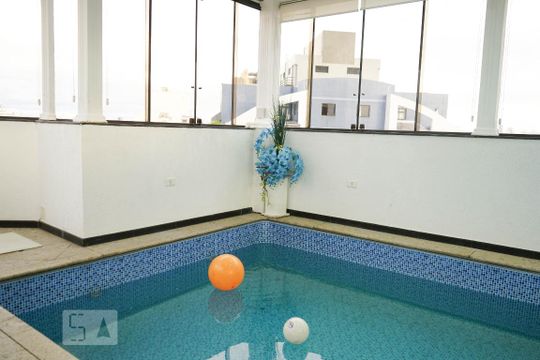 Apartamento à venda em Perdizes, com 3 quartos e piscina no condomínio. Animais de estimação permitidos. — Área Externa