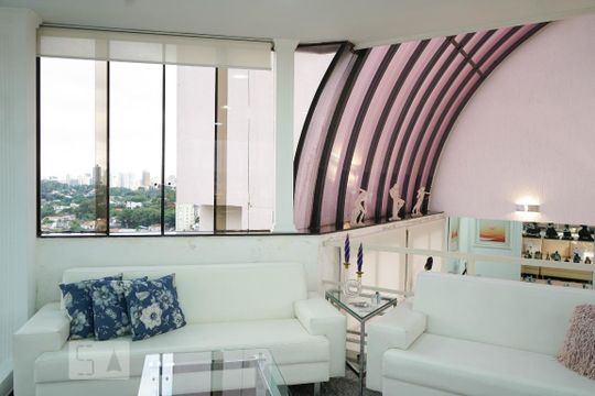 Apartamento à venda em Perdizes, com 3 quartos e piscina no condomínio. Animais de estimação permitidos. — Área Externa