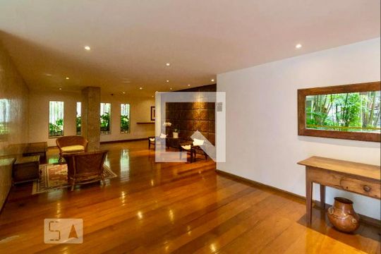 Apartamento para comprar em Campo Belo com varanda, piscina e quatro quartos. — Hall Social Bloco