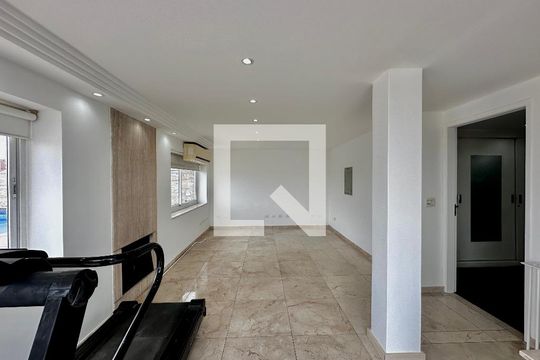 Apartamento para comprar em Campo Belo com varanda, piscina e quatro quartos. — Área externa 