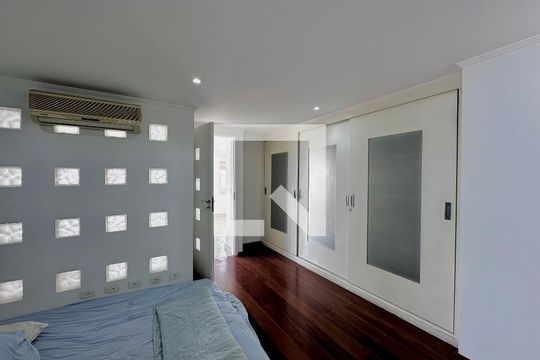Apartamento para comprar em Campo Belo com varanda, piscina e quatro quartos. — Suíte 2 Cobertura