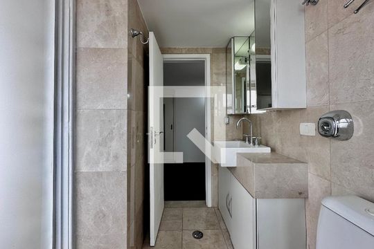 Apartamento para comprar em Campo Belo com varanda, piscina e quatro quartos. — Banheiro Suíte 2 Cobertura