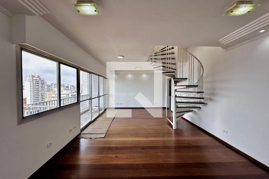 Apartamento para comprar em Campo Belo com varanda, piscina e quatro quartos. — Sala