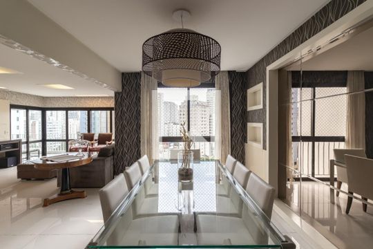 Apartamento à venda, com 187 m², 3 quartos e 3 vagas — Sala