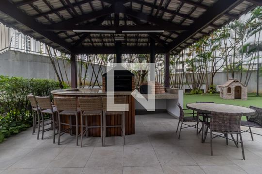 Apartamento à venda, com 187 m², 3 quartos e 3 vagas — Área Comum do prédio