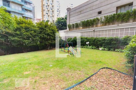 Apartamento para comprar, 1 quarto, varanda e mobiliado. Oportunidade de compra imperdível. — Área comum