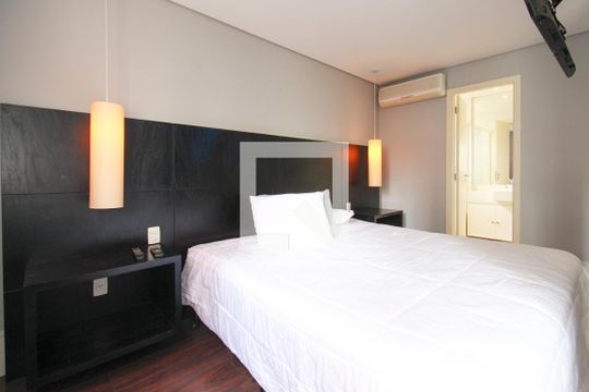 Apartamento para comprar, 1 quarto, varanda e mobiliado. Oportunidade de compra imperdível. — Suíte 