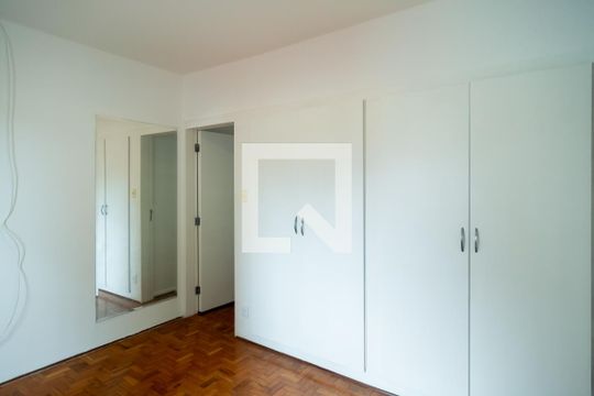 Comprar casa no Itaim Bibi, 3 quartos, aceita pets. — Quarto 2
