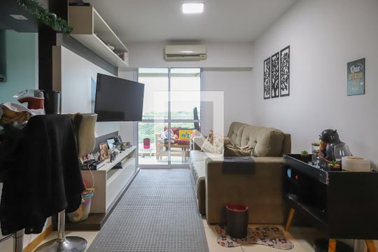 Apartamento mobiliado de 2 quartos no Barra Wave