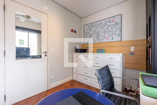 Venda de apartamento no Jardim Paulista: 3 quartos, 1 suíte, varanda, aceita pets. — Quarto 3
