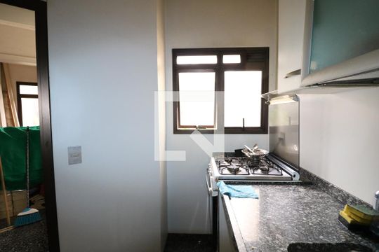 Apartamento à venda com 4 quartos e churrasqueira. — Cozinha 