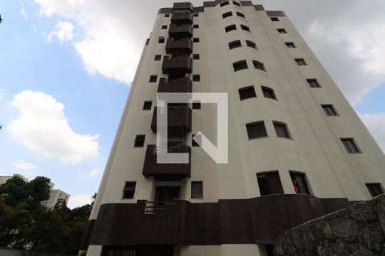 Apartamento à venda com 4 quartos e churrasqueira. — Fachada do Prédio