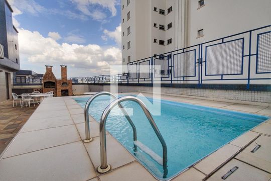 Para comprar apartamento mobiliado com 4 quartos, varanda, piscina e pet-friendly na Vila Mariana. — Cobertura - Piscina