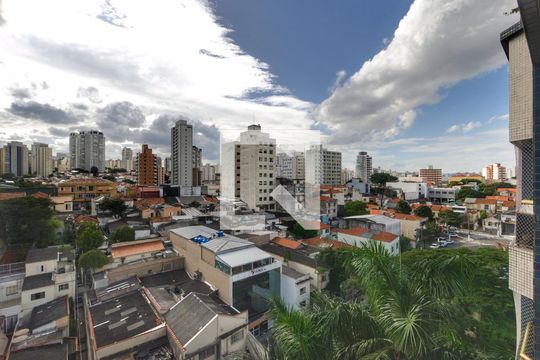 Para comprar apartamento mobiliado com 4 quartos, varanda, piscina e pet-friendly na Vila Mariana. — Varanda - Vista