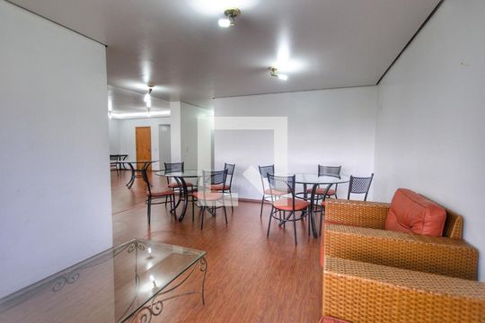 Para comprar apartamento mobiliado com 4 quartos, varanda, piscina e pet-friendly na Vila Mariana. — Área comum - Salão de festas 1