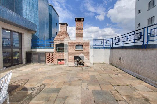Para comprar apartamento mobiliado com 4 quartos, varanda, piscina e pet-friendly na Vila Mariana. — Cobertura - Churrasqueira