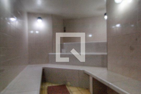 Para comprar apartamento mobiliado com 4 quartos, varanda, piscina e pet-friendly na Vila Mariana. — Área comum - Sauna