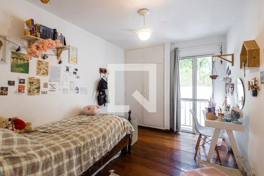 Comprar apartamento com varanda, closet e 4 quartos. — Quarto 2