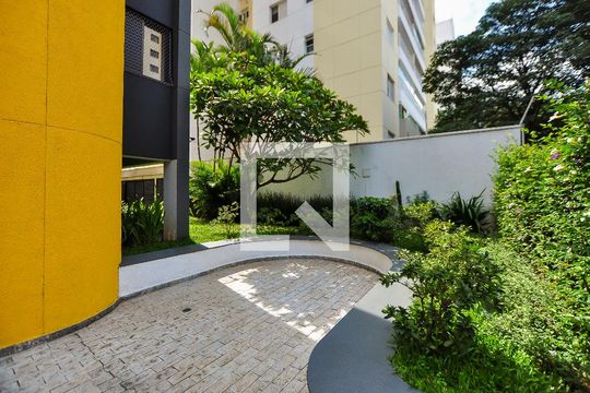 Apartamento com 3 quartos e churrasqueira. Compra ideal com churrasqueira no condomínio. — Jardim