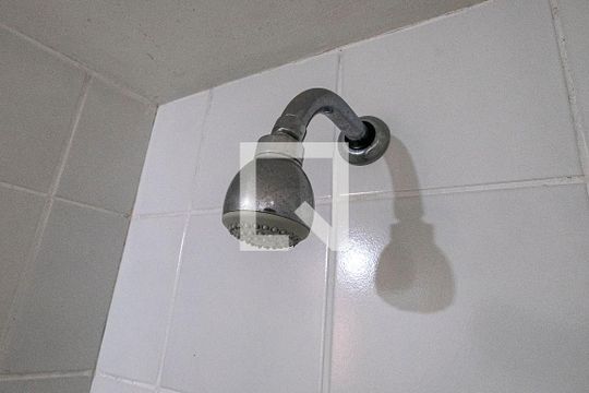 Apartamento à venda, com 335 m², 3 quartos e 4 vagas — Suíte 2 - Banheiro
