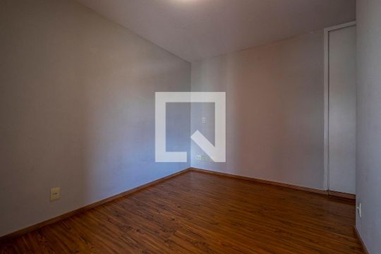Apartamento à venda, com 335 m², 3 quartos e 4 vagas — Suíte 3