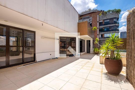 Apartamento à venda, com 335 m², 3 quartos e 4 vagas — Terraço