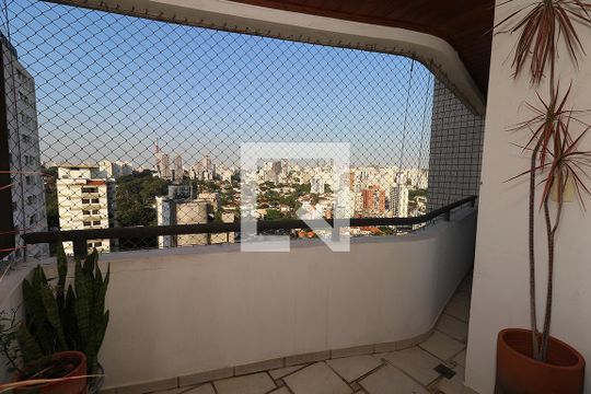 Apartamento à venda com 4 quartos, varanda e churrasqueira. — Varanda Sala 2