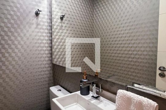 Compra apartamento com 3 quartos na Vila Olímpia. Disponível para compra ou venda. — Lavabo