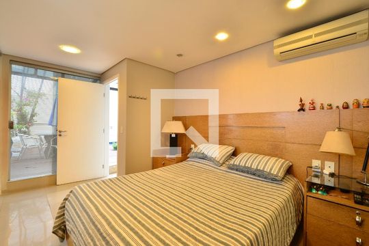 Apartamento à venda na Vila Clementino com 4 quartos, quintal, varanda e piscina no condomínio. — Suíte 2