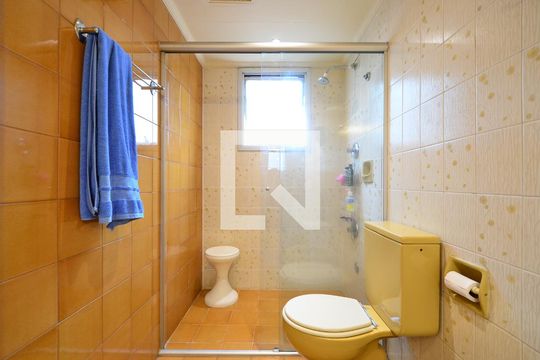 Apartamento à venda na Vila Clementino com 4 quartos, quintal, varanda e piscina no condomínio. — Banheiro da Suíte 1