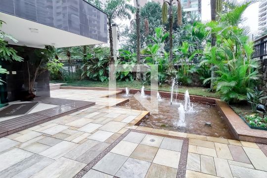 Apartamento em Campo Belo, com 4 dormitórios. Excelente opção para compra ou venda! — Área Externa