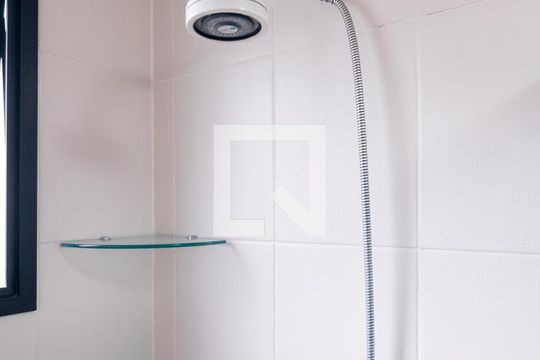 Apartamento em Campo Belo, com 4 dormitórios. Excelente opção para compra ou venda! — Banheiro Social