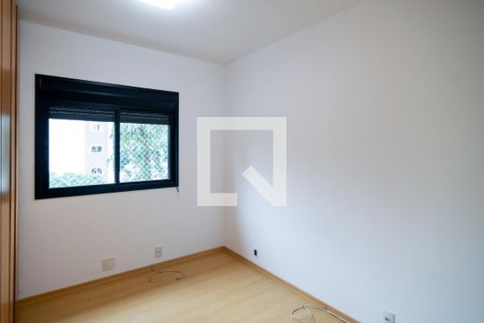 Apartamento em Campo Belo, com 4 dormitórios. Excelente opção para compra ou venda! — Quarto 3 - Suíte