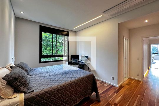 Apartamento em Campo Belo com 3 quartos e closet. Academia no condomínio. Ideal para comprar. — Suíte 2