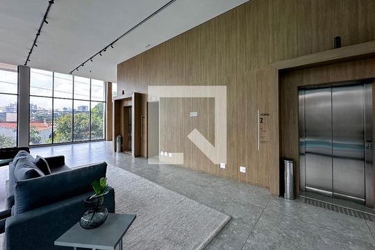 Apartamento em Campo Belo com 3 quartos e closet. Academia no condomínio. Ideal para comprar. — Hall Social Bloco