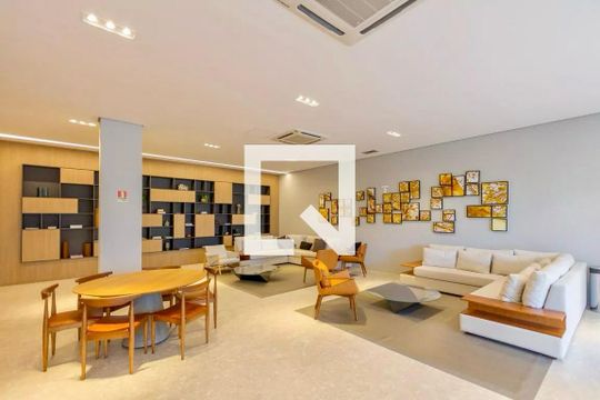 Apartamento em Campo Belo com 3 quartos e closet. Academia no condomínio. Ideal para comprar. — Área comum - Salão de festas