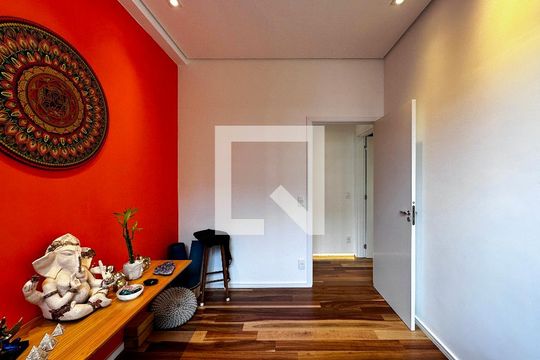 Apartamento em Campo Belo com 3 quartos e closet. Academia no condomínio. Ideal para comprar. — Quarto 3