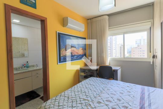 Apartamento mobiliado com 3 quartos, closet e varanda. Excelente oportunidade de compra! — Suíte 2