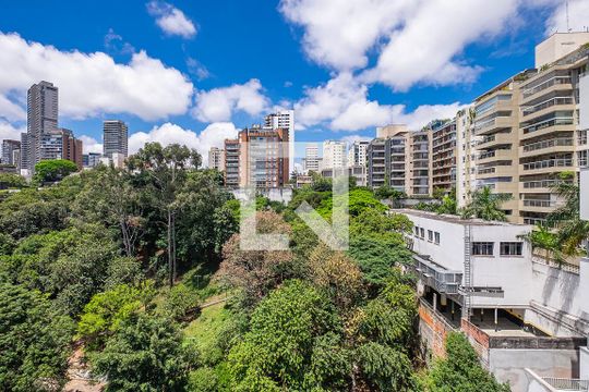 Apartamento à venda, com 329 m², 3 quartos e 4 vagas — Sala 1 - Vista
