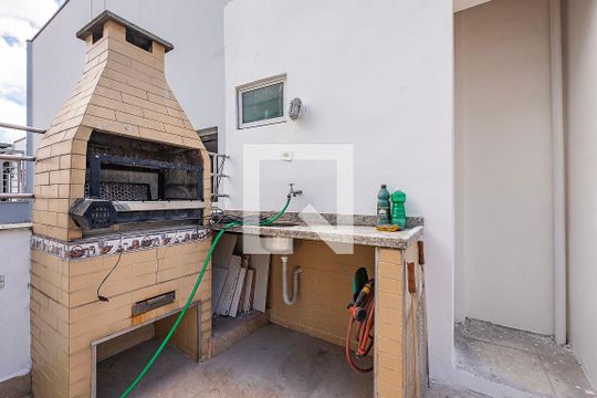 Apartamento à venda, com 329 m², 3 quartos e 4 vagas — Terraço