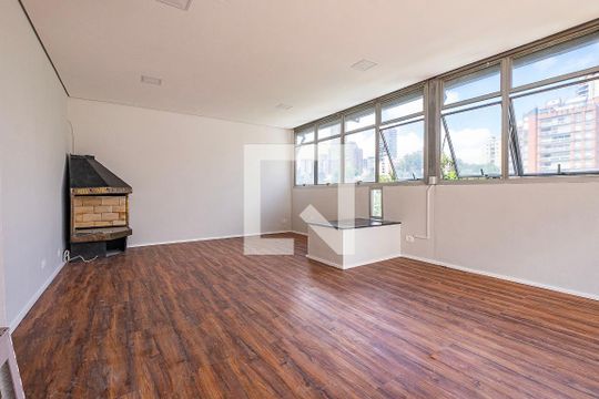 Apartamento à venda, com 329 m², 3 quartos e 4 vagas — Sala 2